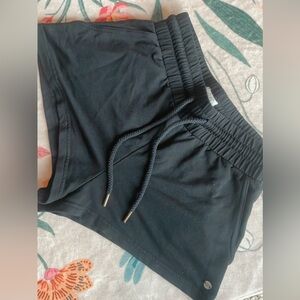 Roxy Black Textured Shorts